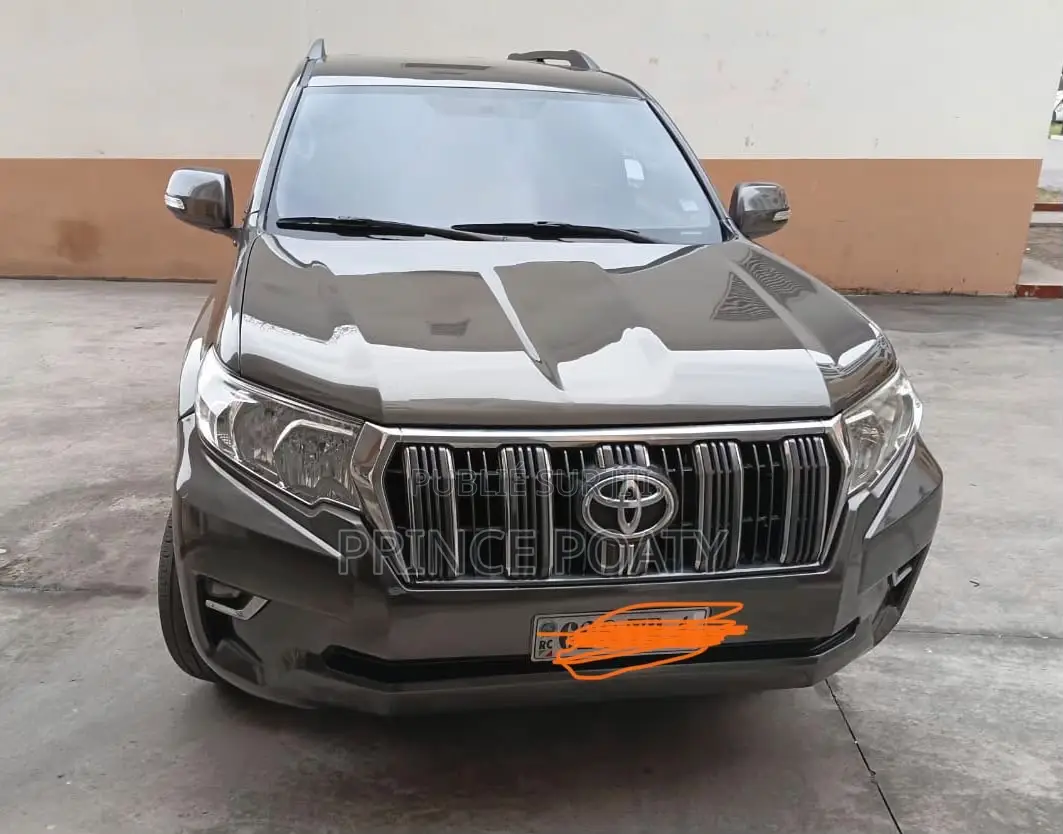 Toyota Land Cruiser Prado 2014 Gris