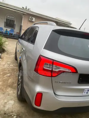 Kia Sorento Limited 4dr SUV AWD (3.3L 6cyl 6A) 2015 Gris