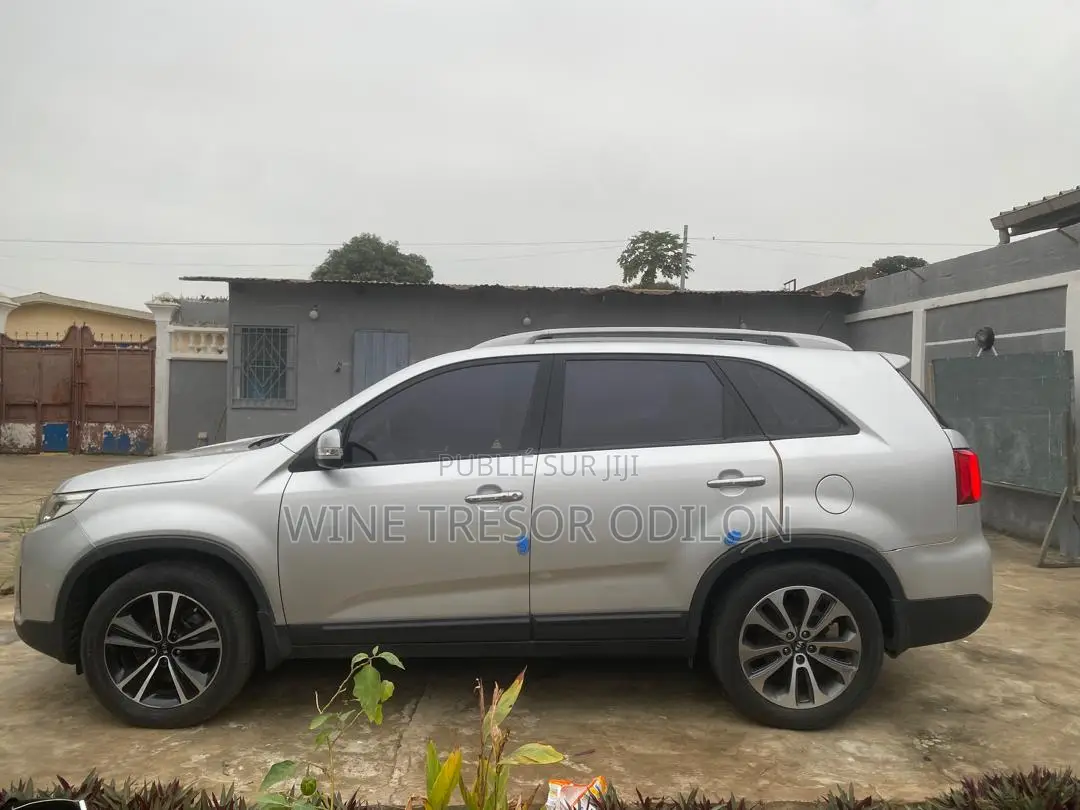 Kia Sorento Limited 4dr SUV AWD (3.3L 6cyl 6A) 2015 Gris