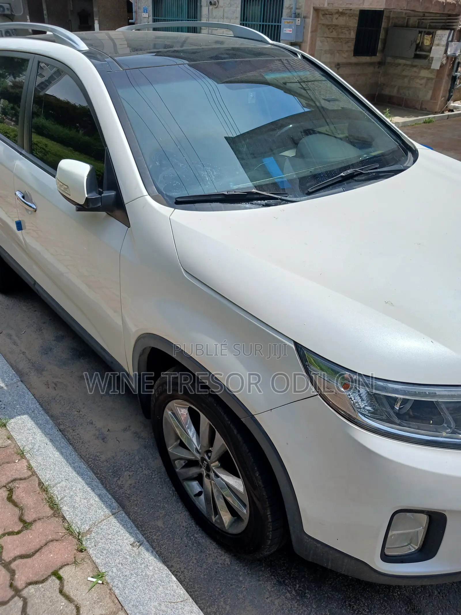 Kia Sorento LX 4dr SUV AWD (2.4L 4cyl 6A) 2014 Blanc cassé