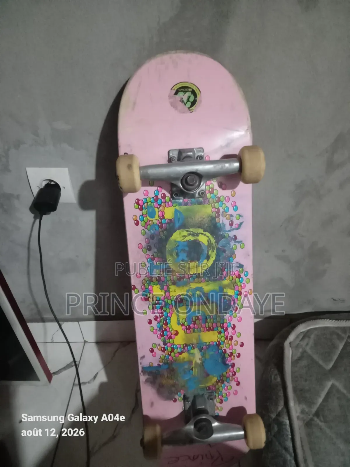 Skateboard