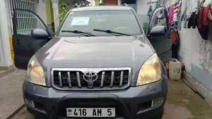 Toyota Land Cruiser Prado 3.0 TD 2011 Noir