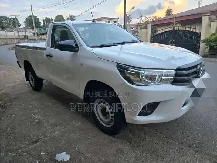 Toyota Corolla 2019 Blanc cassé