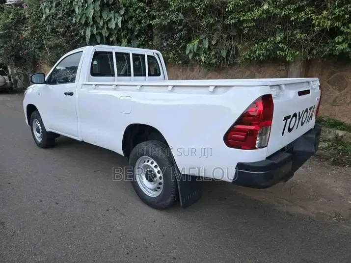 Toyota Corolla 2019 Blanc cassé