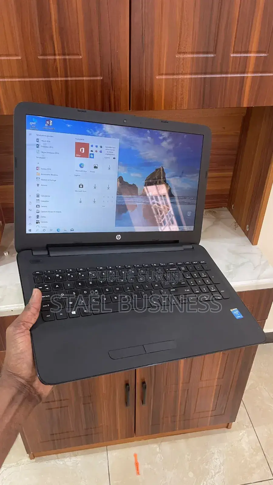 Ordinateur portable HP 15-dw3031 6GB Intel Core i3 HDD 500GB