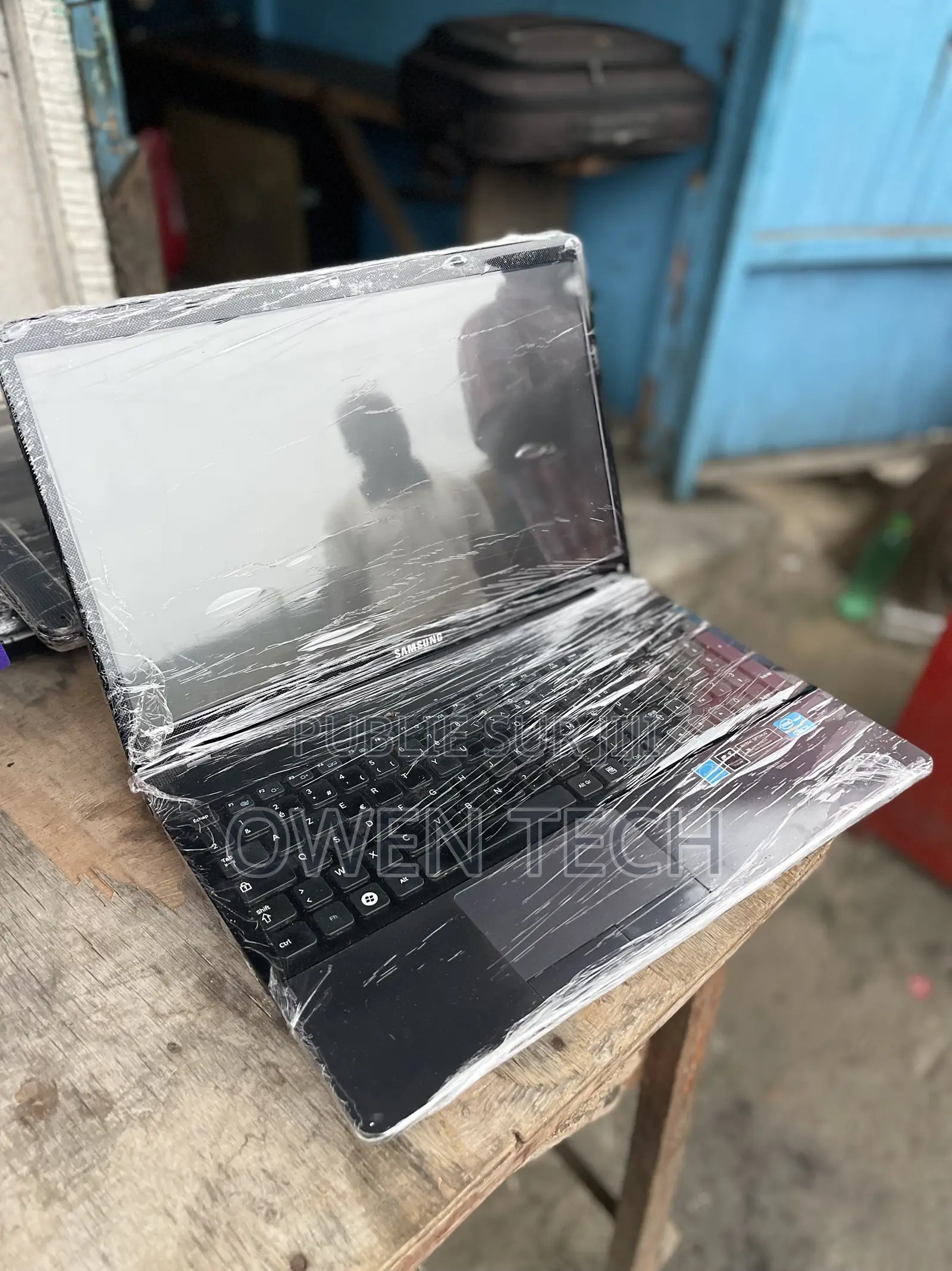 Nouveau Ordinateur portable HP 15 4GB Intel Pentium HDD 320GB