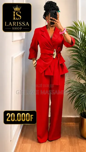 Tenue De Ville