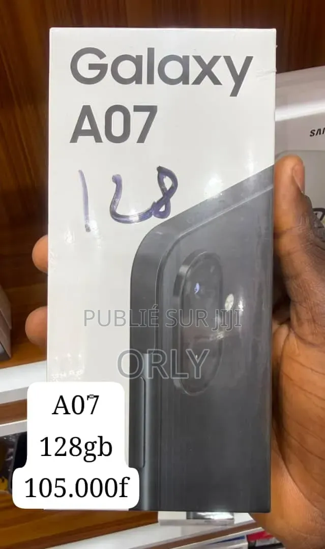 Nouveau Samsung Galaxy M15 128 GB Noir