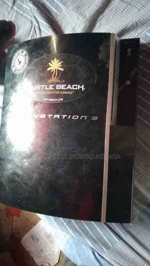 Vente d'Une PS3 Avec Problème d'Allumage Et De Ventilation.