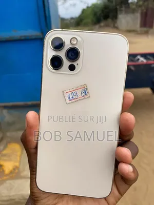 Nouveau Apple iPhone 12 Pro 128 GB Blanc