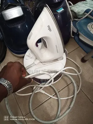 Braun CareStyle Compact – Fer À Vapeur Avec Station – Occasion