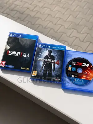 CD  PlayStation 4