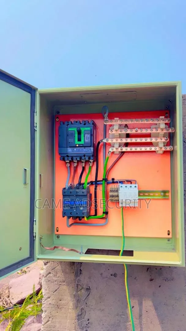 Installation Et Configuration Caméras De Surveillance, Électricité