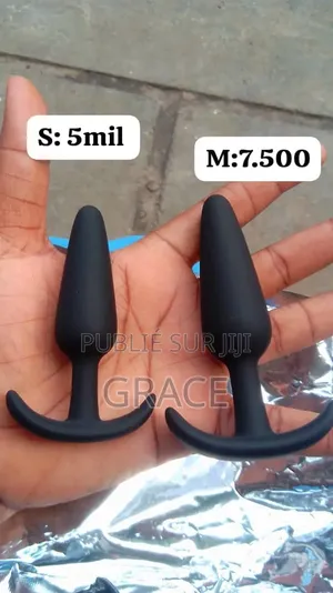 Plug Anal À Vendre.