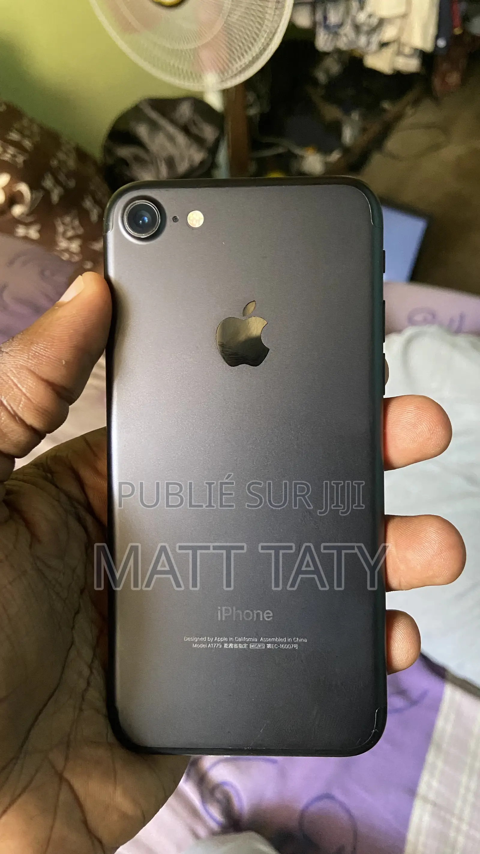 Neuf Apple iPhone 7 32 GB Noir