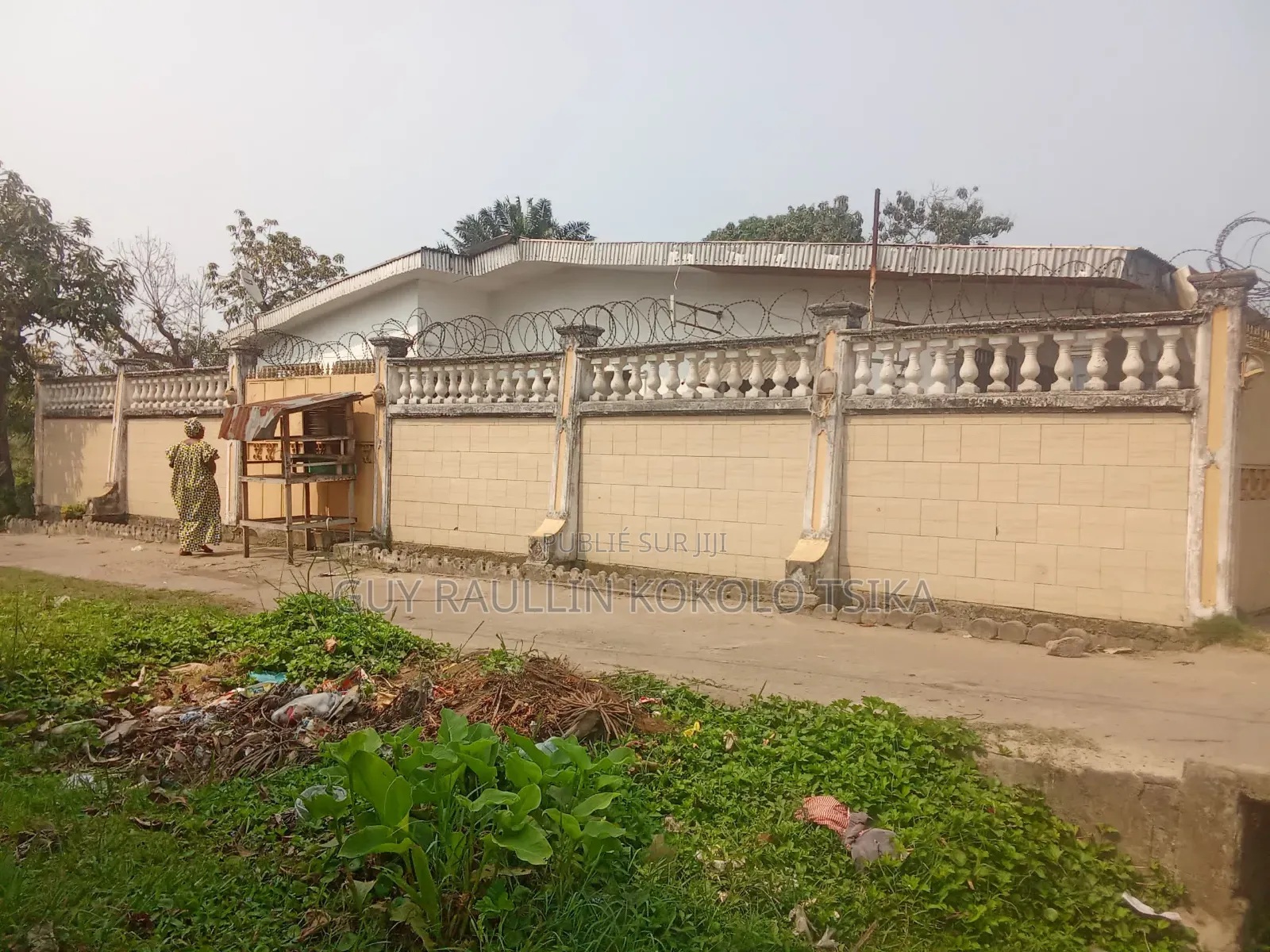 Parcelle À Vendre À Pointe Noire