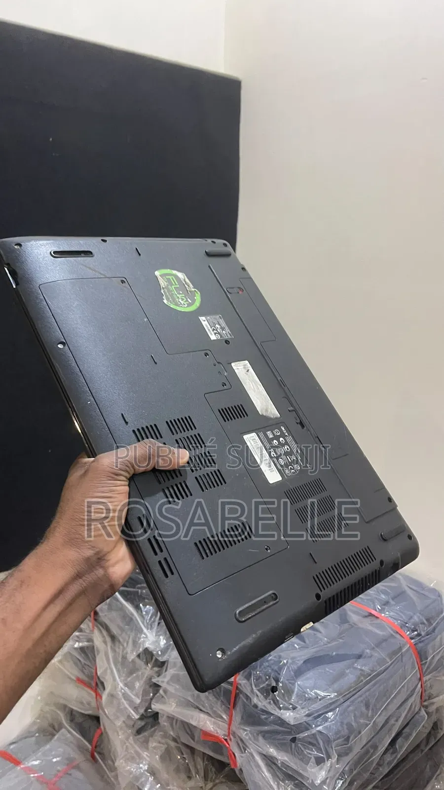 Ordinateur portable Acer AcerNote 4GB Nvidia HDD 1T