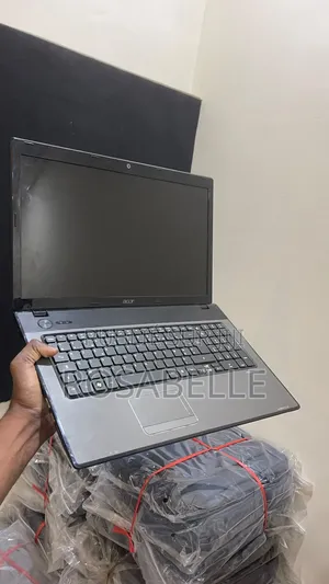 Ordinateur portable Acer AcerNote 4GB Nvidia HDD 1T