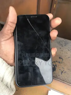 Apple iPhone 11 64 GB Gris
