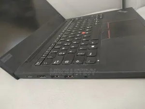 Ordinateur portable Lenovo ThinkPad E495 8GB AMD Ryzen 5 SSD 256GB