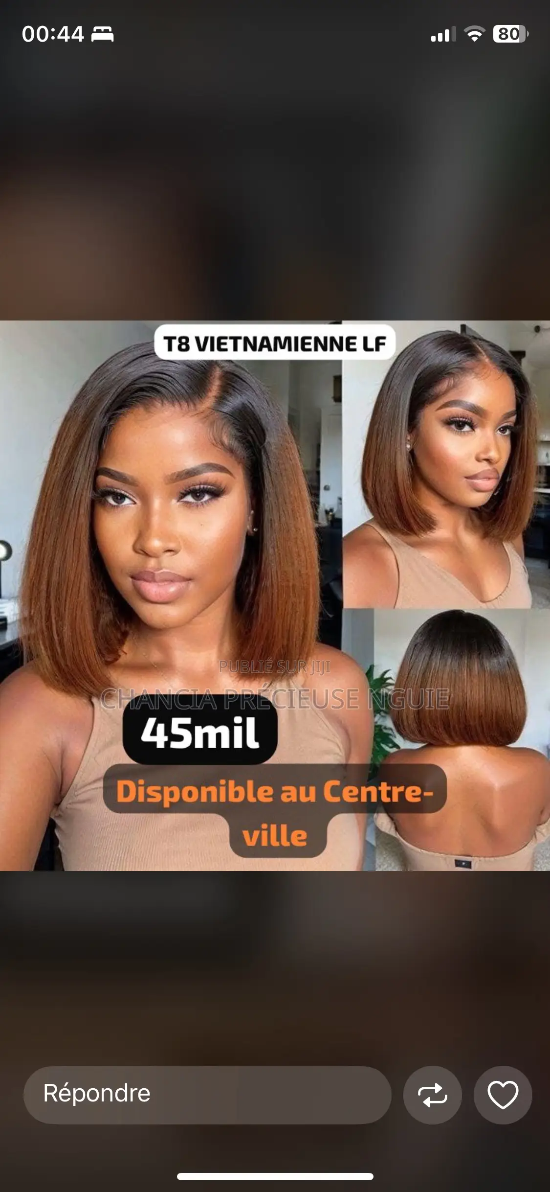 La Perruque Est De Très Bonne Qualité