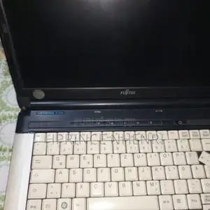 Ordinateur portable Fujitsu Autre 2GB Intel Core i7 HDD+SSD 256GB