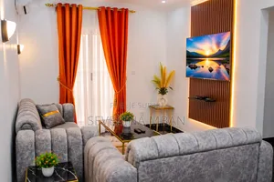 Meublé 1chbre Appartement-terrasse dans San Immo, Poto-Poto à Louer
