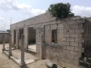 4chbre Chambre et salon dans Parcelle, Djiri à Vendre