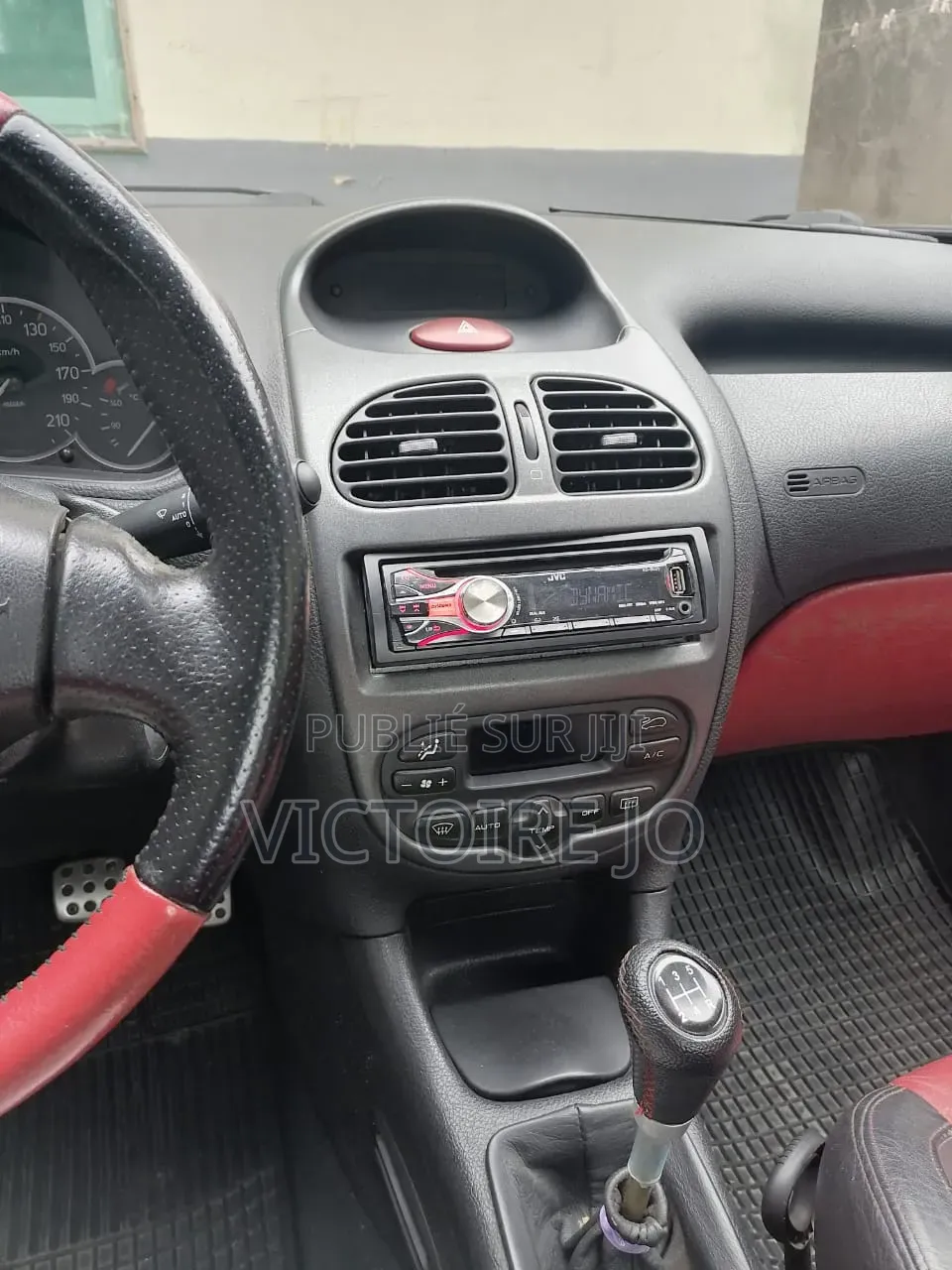 Peugeot 206 2015 Noir