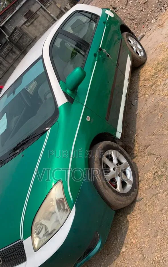 Toyota Corolla 2016 Vert