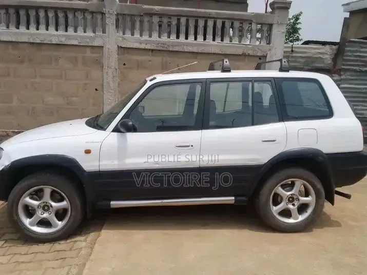 Toyota RAV4 2013 Blanc