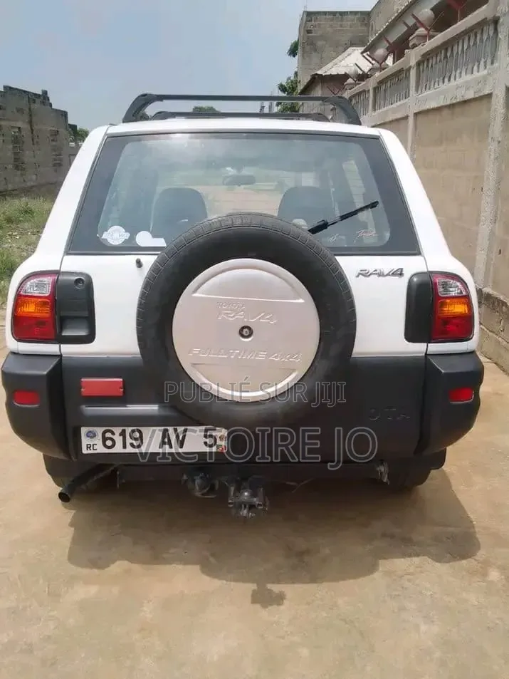 Toyota RAV4 2013 Blanc