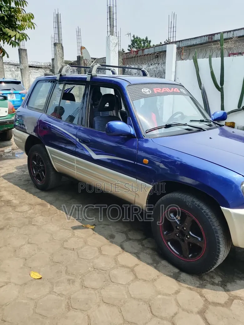 Toyota RAV4 2013 Bleu