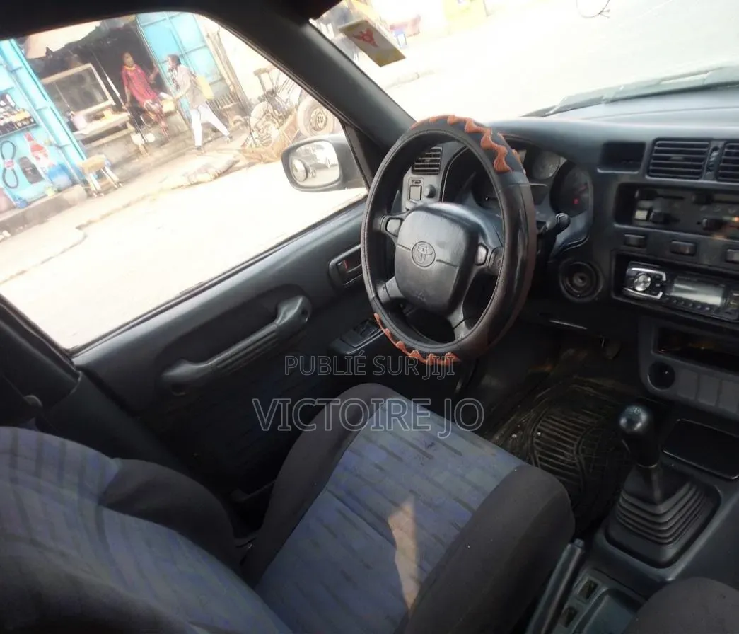 Toyota RAV4 2016 Vert