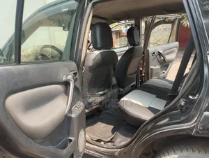 Toyota RAV4 2014 Noir