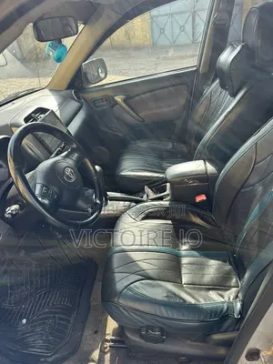 Toyota RAV4 2014 Gris