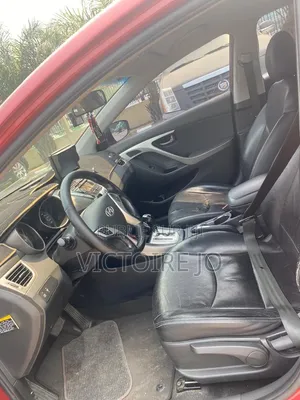 Hyundai Avante 2019 Rouge