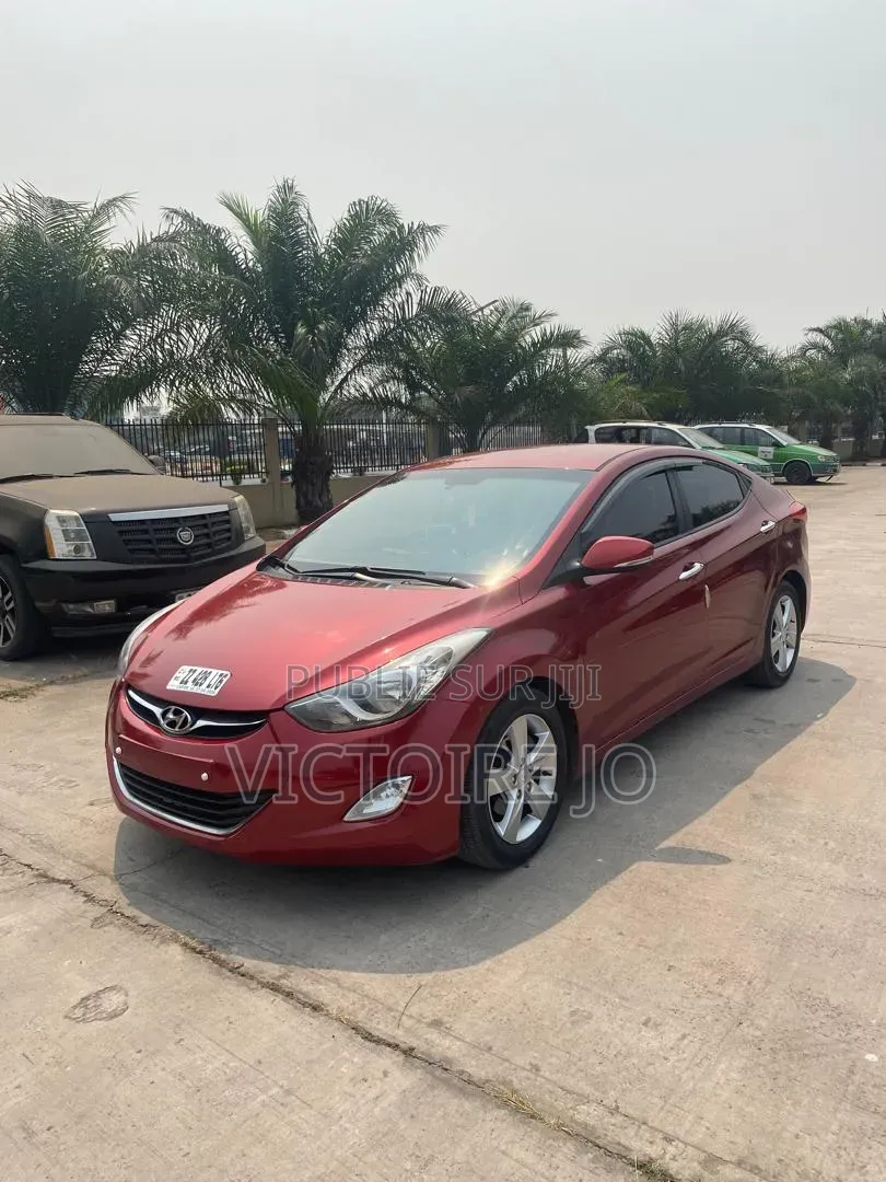 Hyundai Avante 2019 Rouge