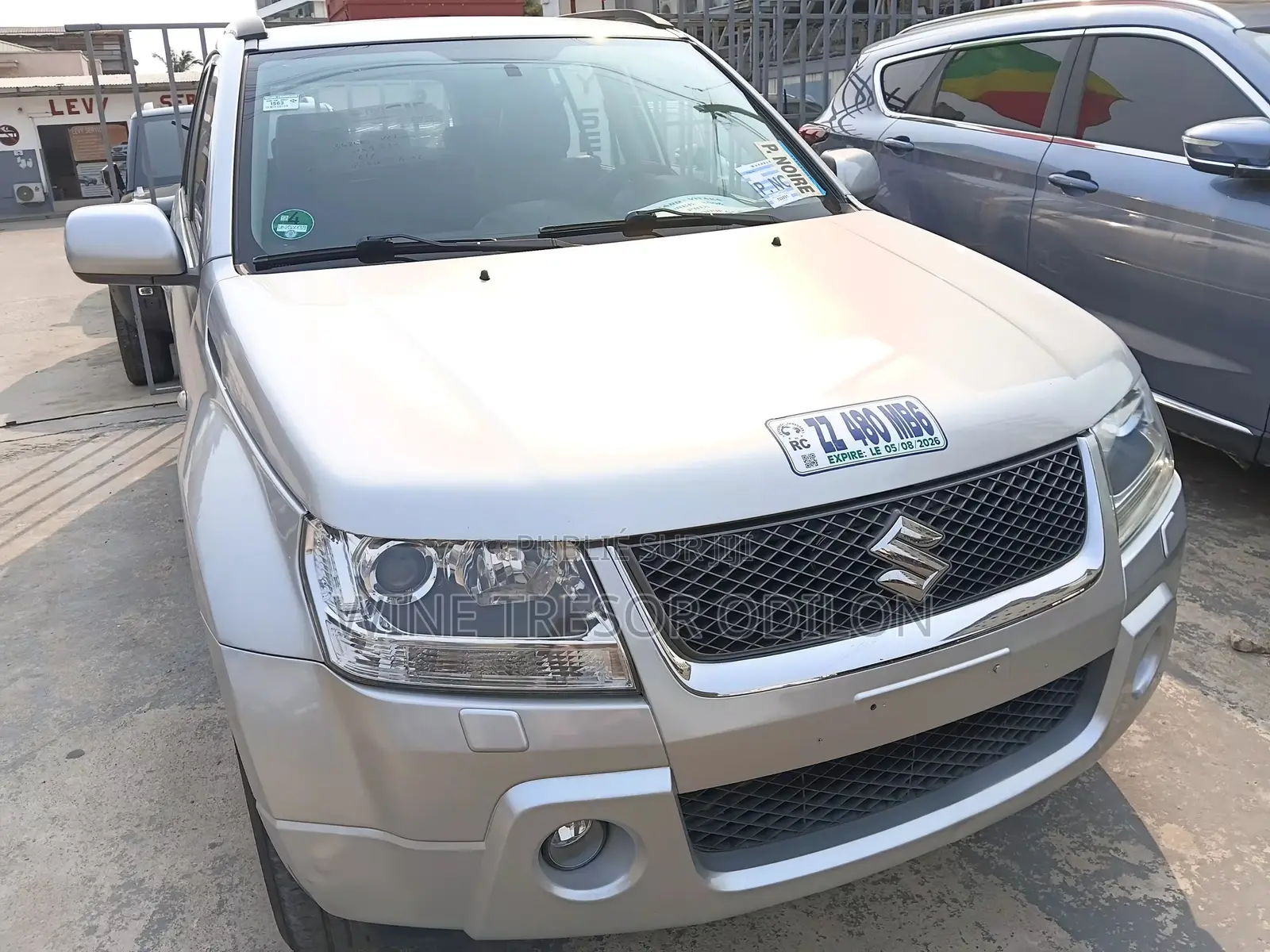 Suzuki Grand Vitara 2.4 2009 Gris