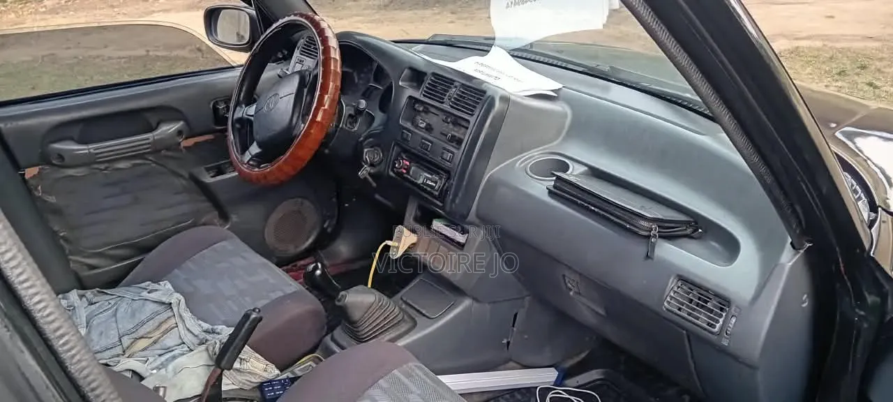 Toyota RAV4 2019 Gris