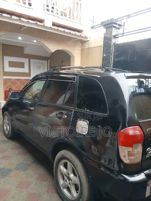 Toyota RAV4 2016 Noir