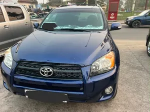 Toyota RAV4 2016 Bleu