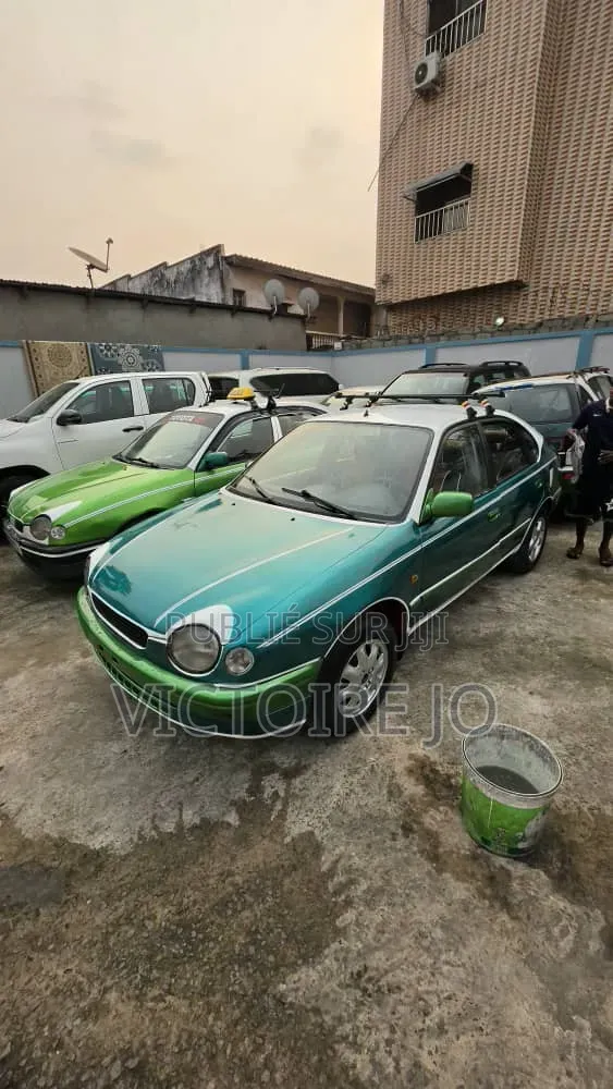 Toyota Corolla 2018 Vert