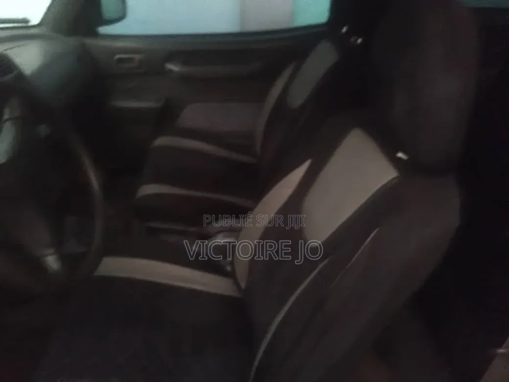 Toyota RAV4 2017 Bleu