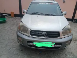 Toyota RAV4 2016 Gris