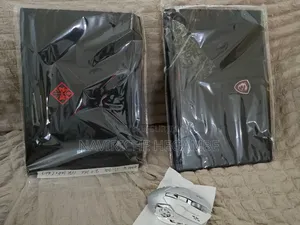 Nouveau Ordinateur portable HP Omen 15 8GB Intel Core i7 HDD+SSD 256GB