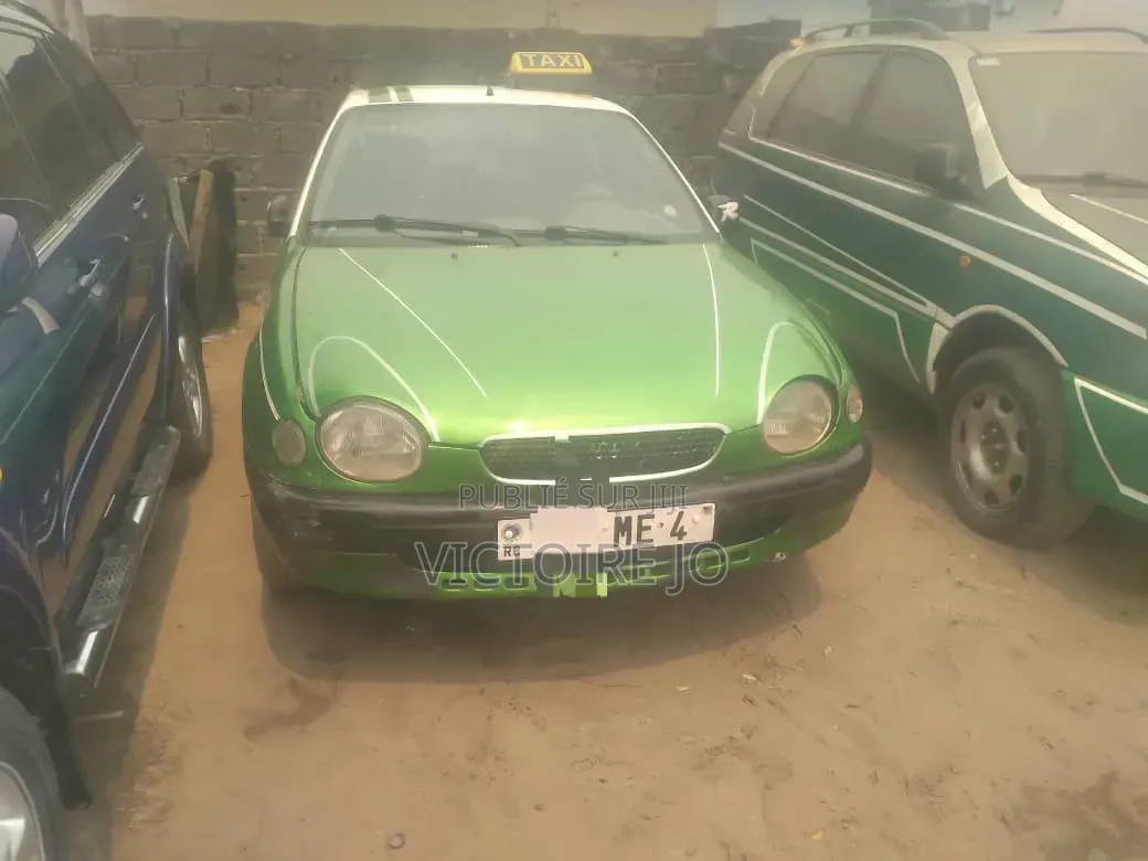 Toyota Corolla 2017 Vert