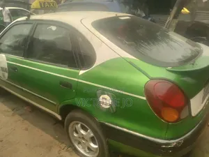 Toyota Corolla 2017 Vert