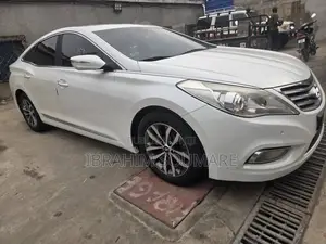 Hyundai Grandeur 2013 Blanc