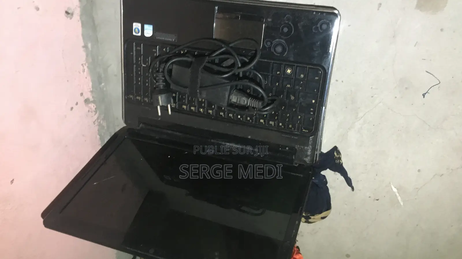 Ordinateur portable HP 14-dq1088wm 8GB Intel Core i3 HDD+SSD 128GB